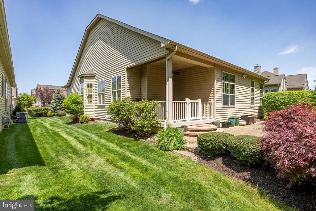 6 Mulhouse Dr