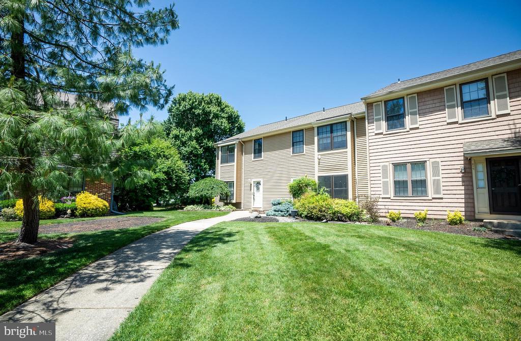821 Kings Croft