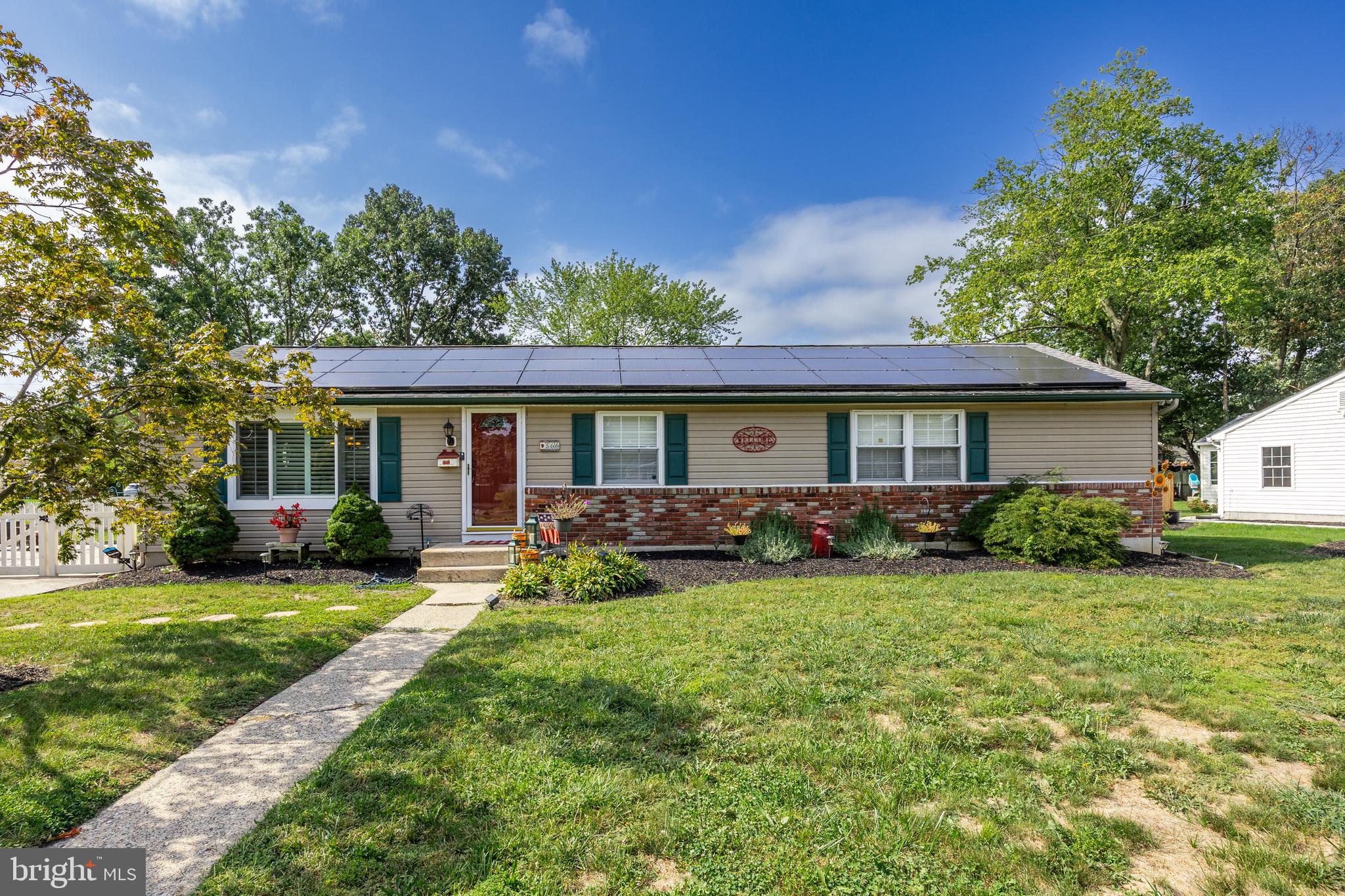 366 Harrison Ave