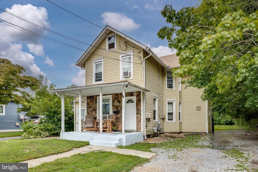 175 Bate Ave