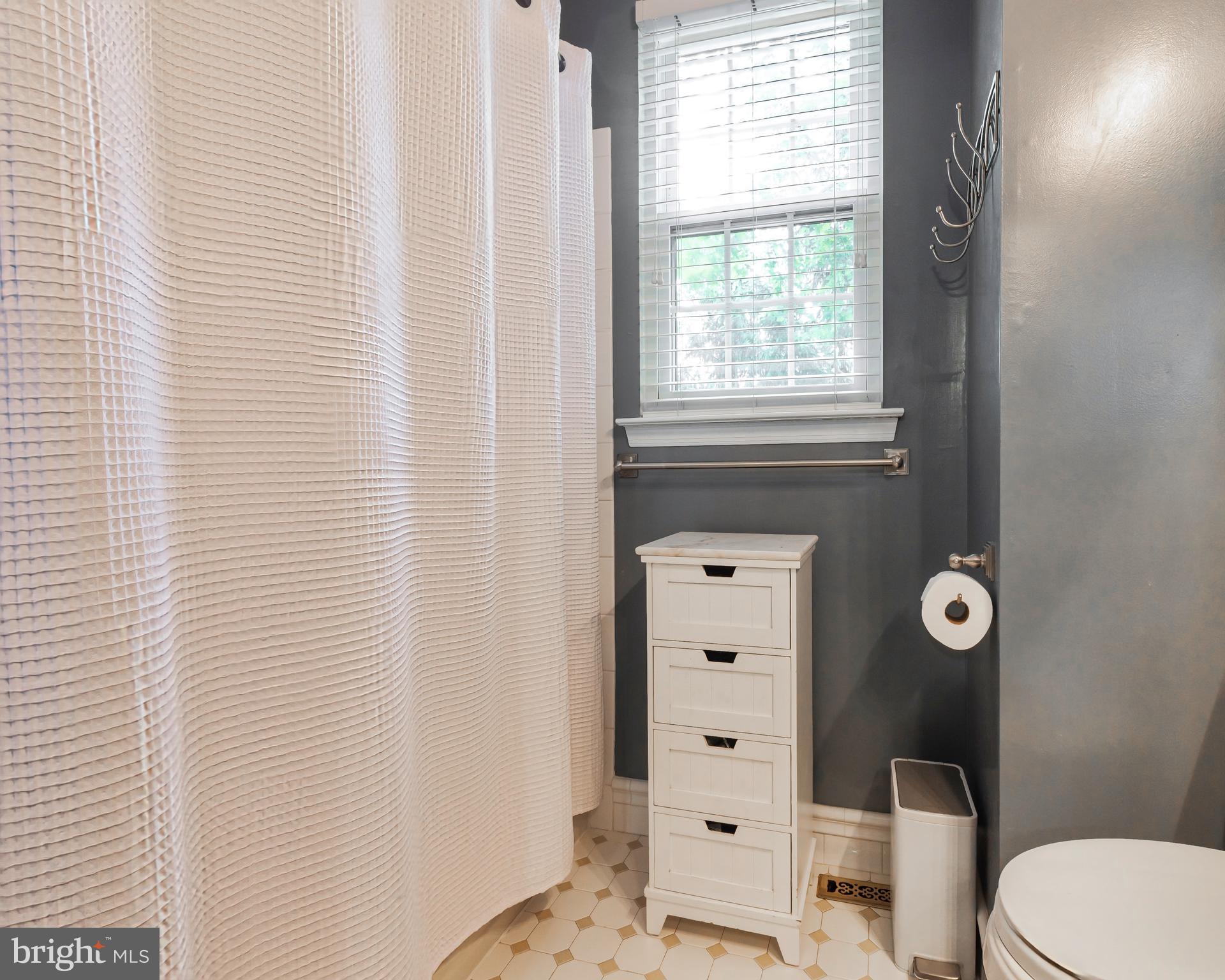 701 KINGS CROFT
