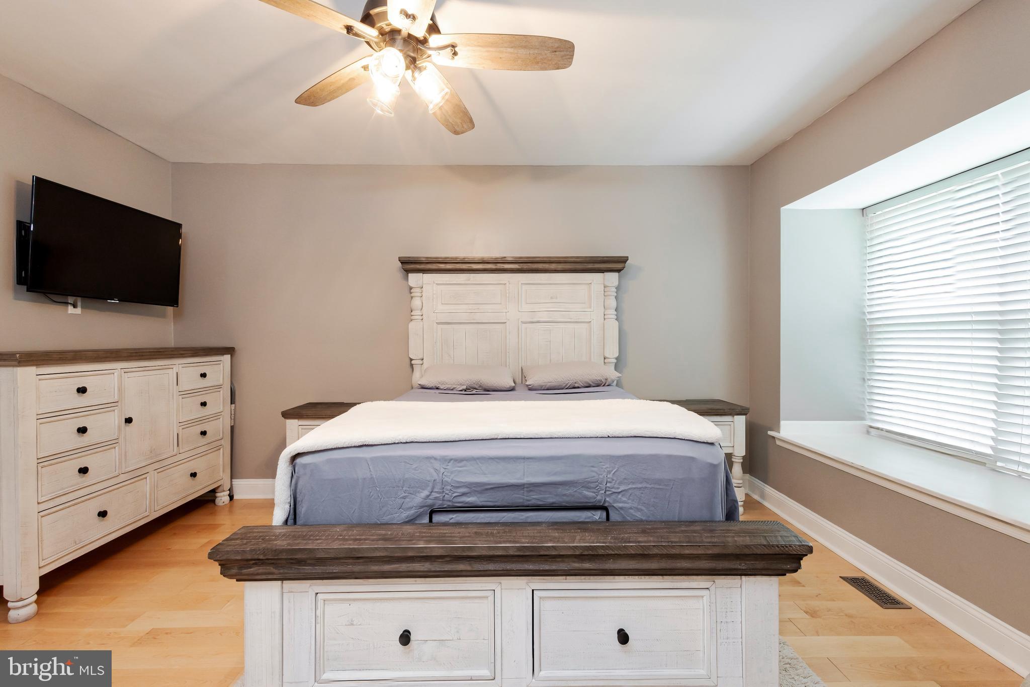 701 KINGS CROFT