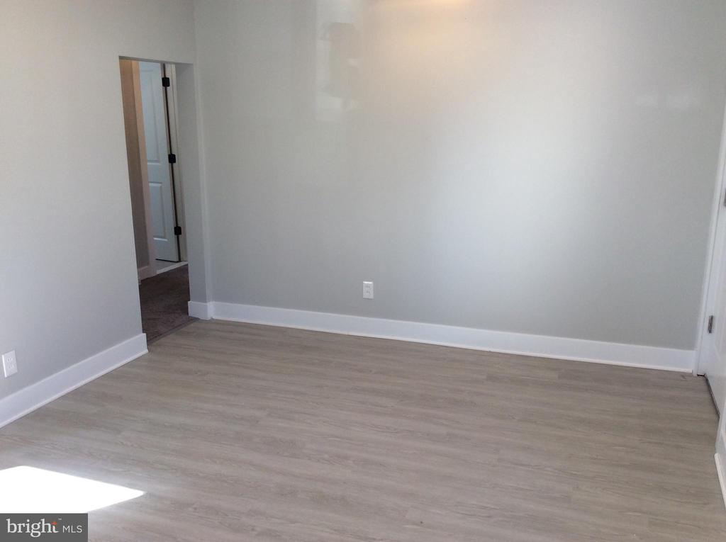 1168 ROMANO AVENUE Unit: A