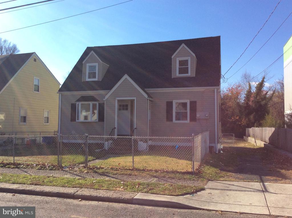 1168 ROMANO AVENUE Unit: A