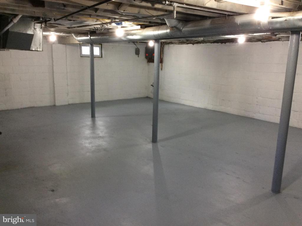 1168 ROMANO AVENUE Unit: A