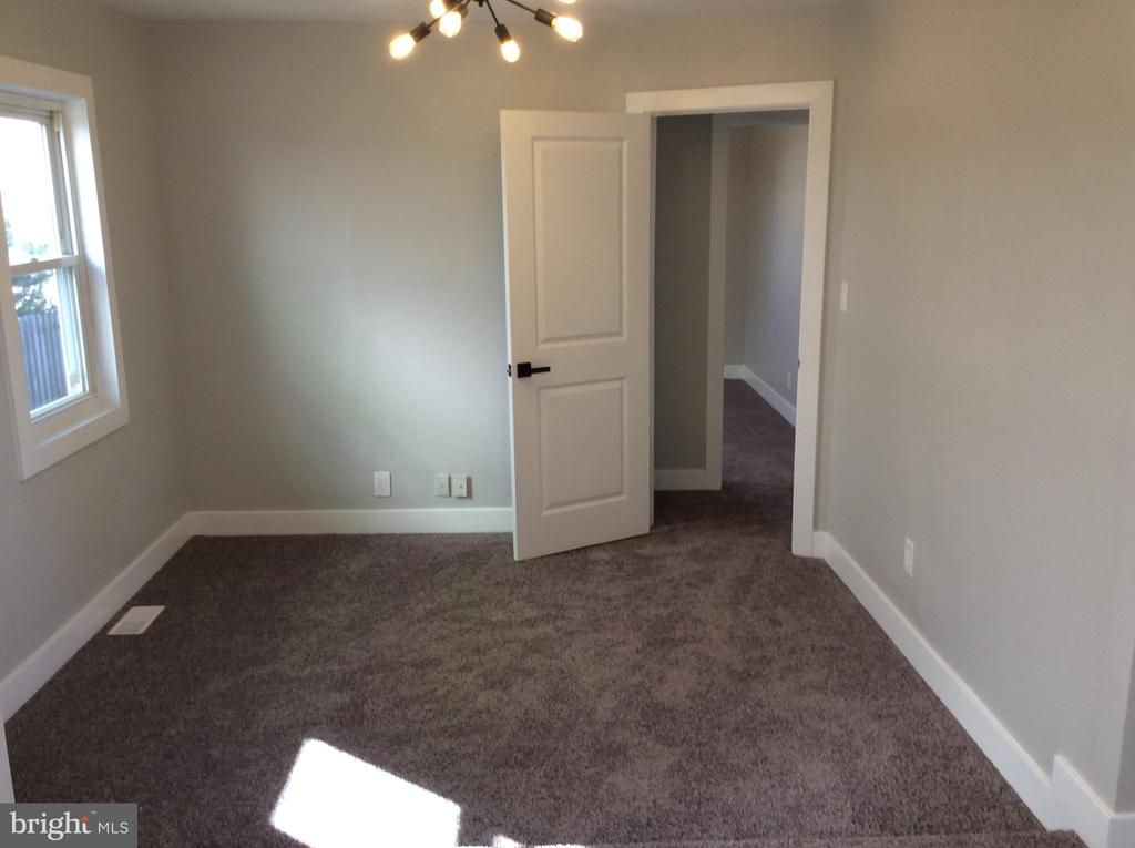 1168 ROMANO AVENUE Unit: A