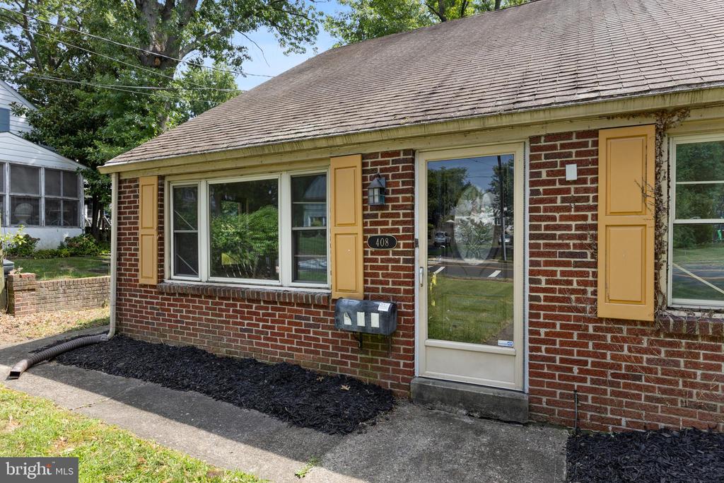 408 COPLEY ROAD
