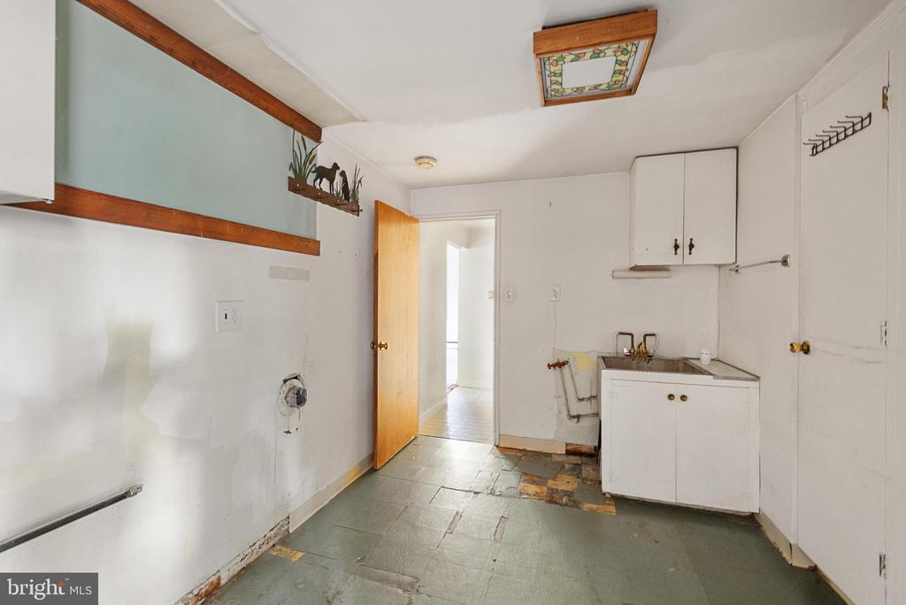 408 COPLEY ROAD