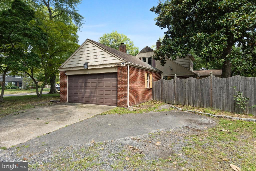 408 COPLEY ROAD