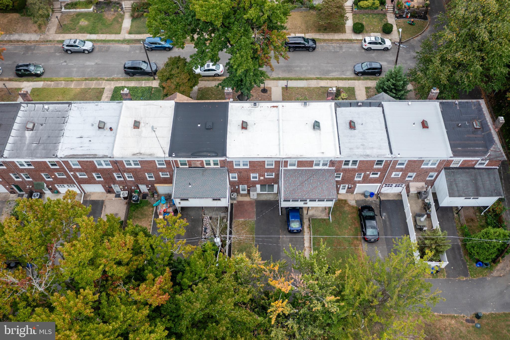 17 W SUMMERFIELD AVENUE