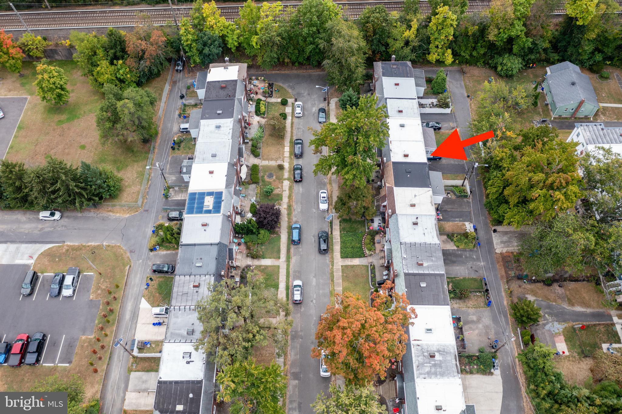 17 W SUMMERFIELD AVENUE