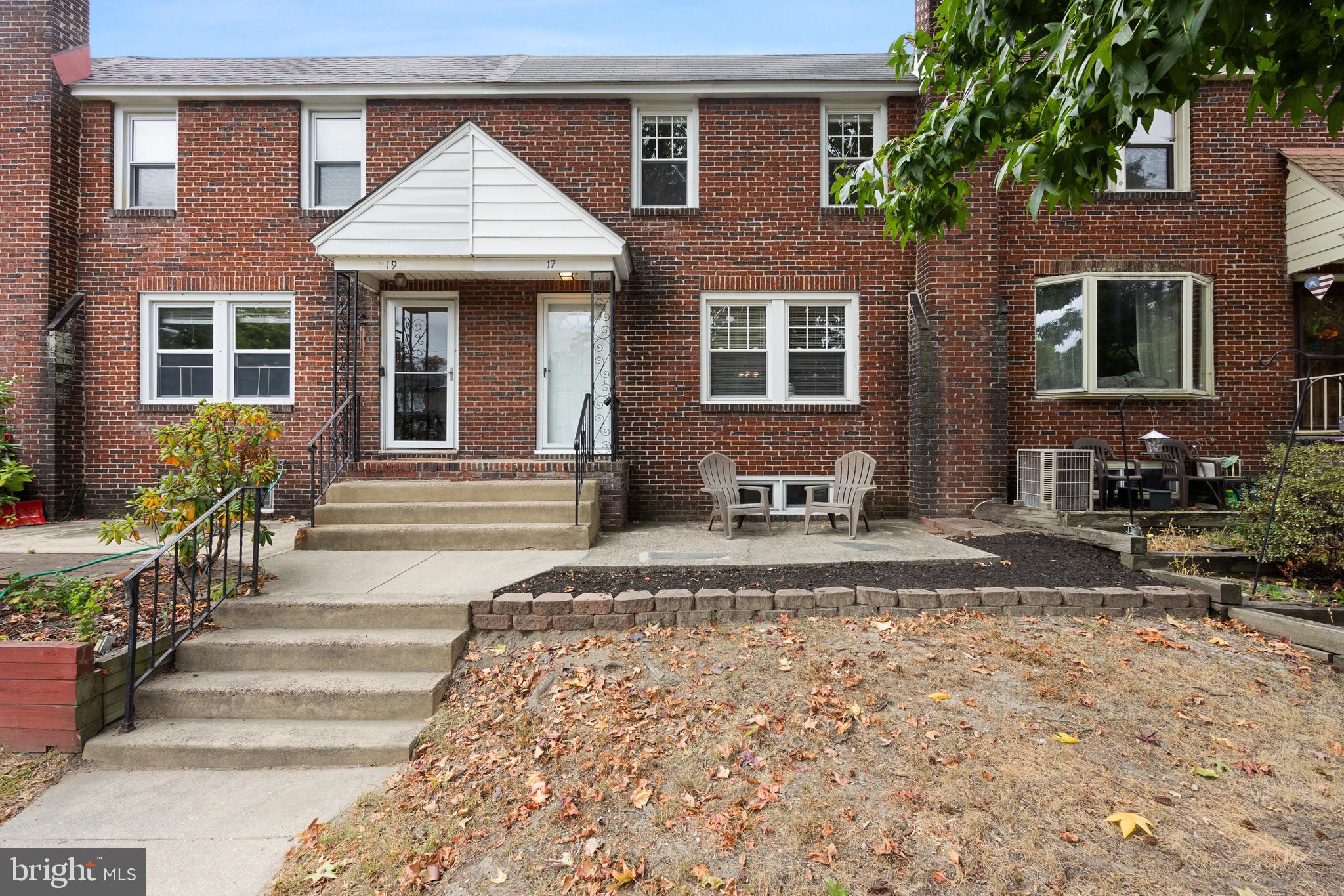 17 W SUMMERFIELD AVENUE