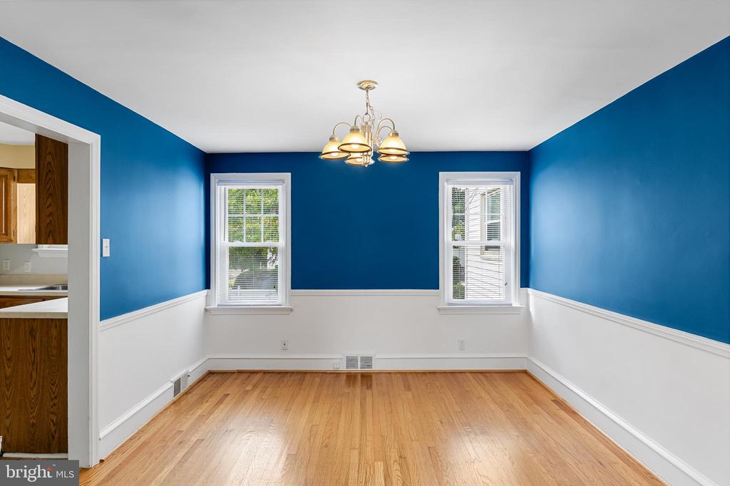 17 W SUMMERFIELD AVENUE