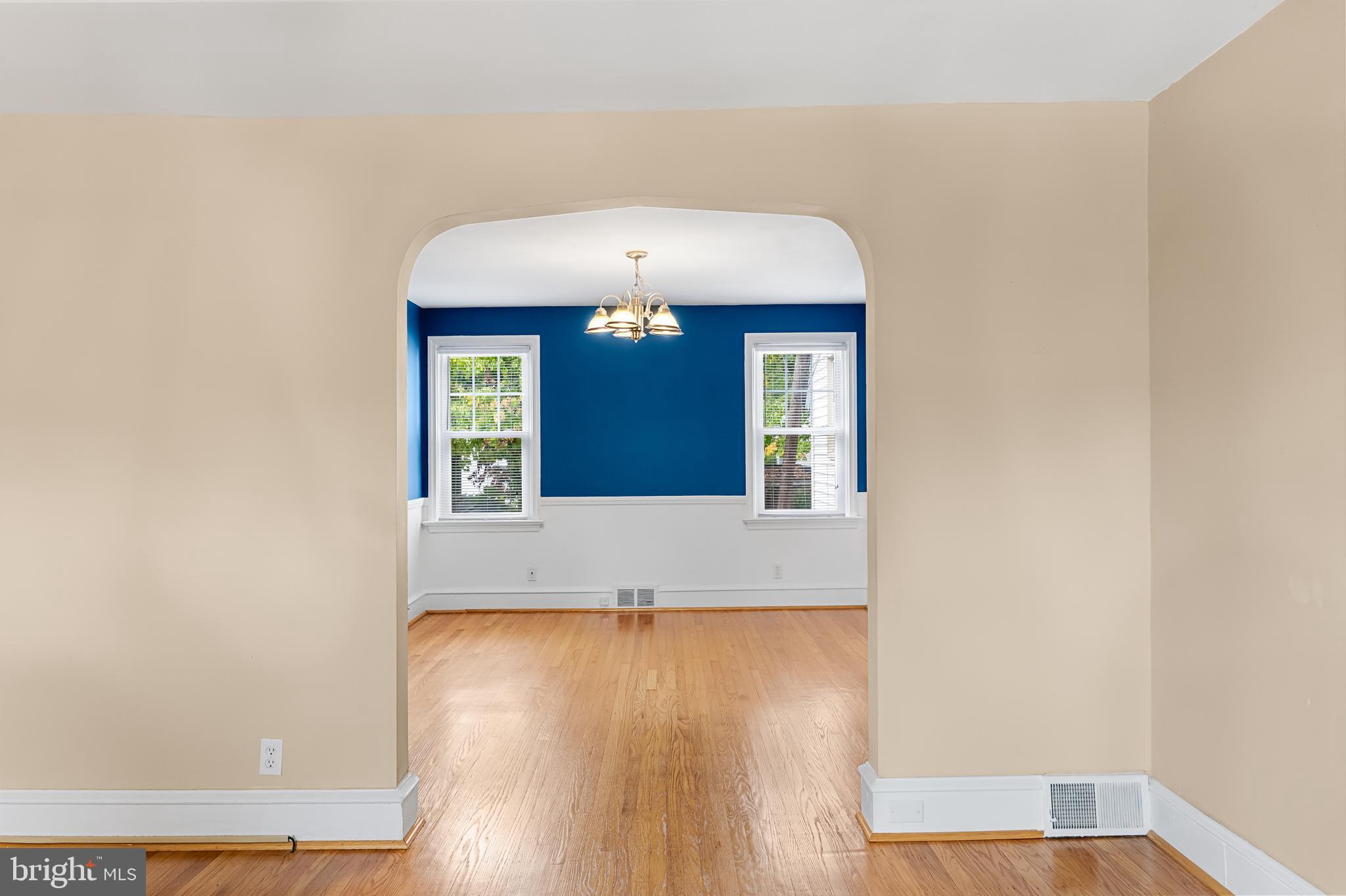 17 W SUMMERFIELD AVENUE