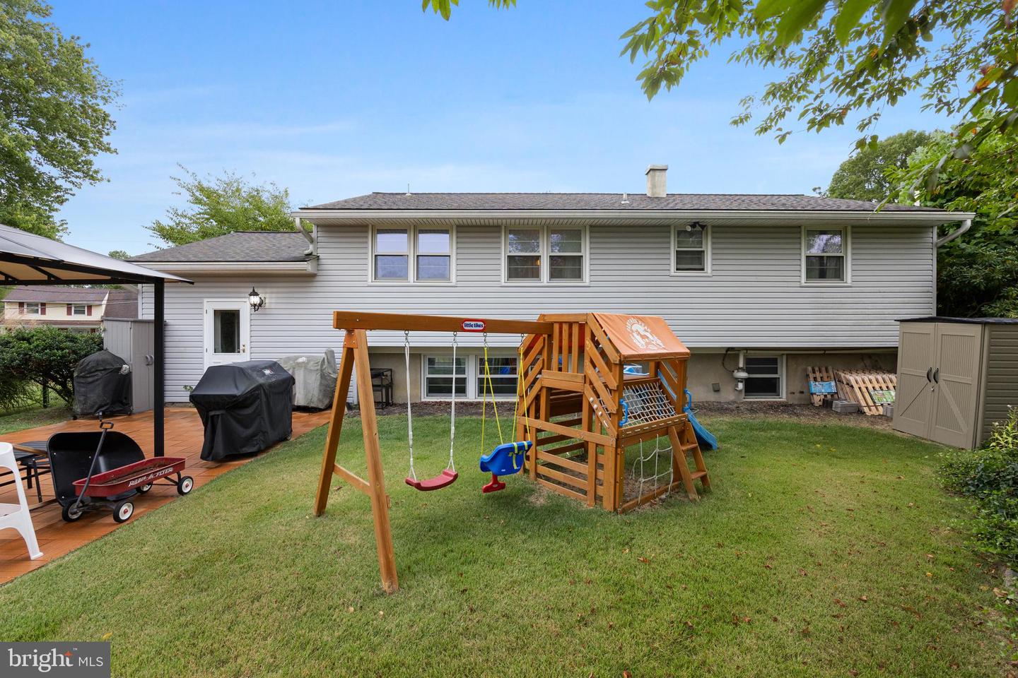 1400 Hillside Dr