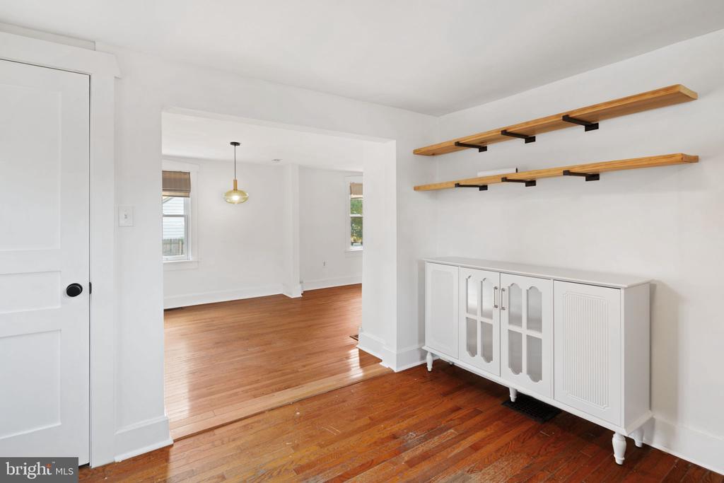 301 MONROE AVENUE