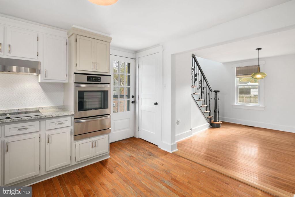 301 MONROE AVENUE