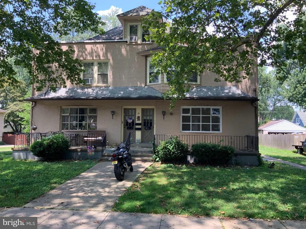 21 YALE ROAD Unit: E