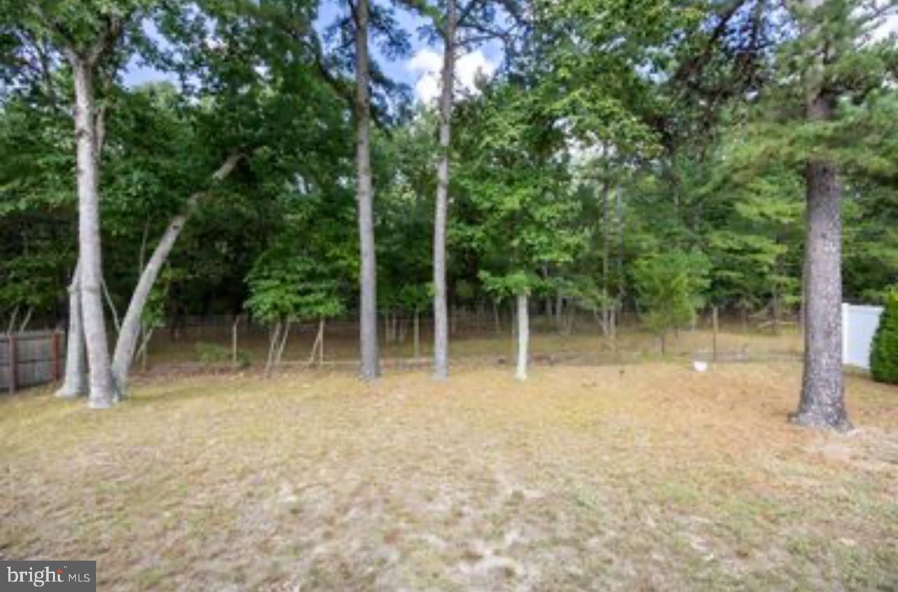 70 Country Club Rd