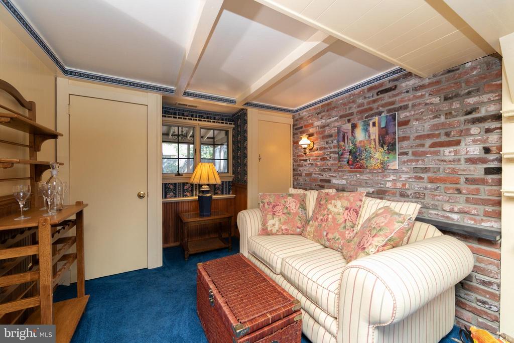 105 EVERGREEN ROAD