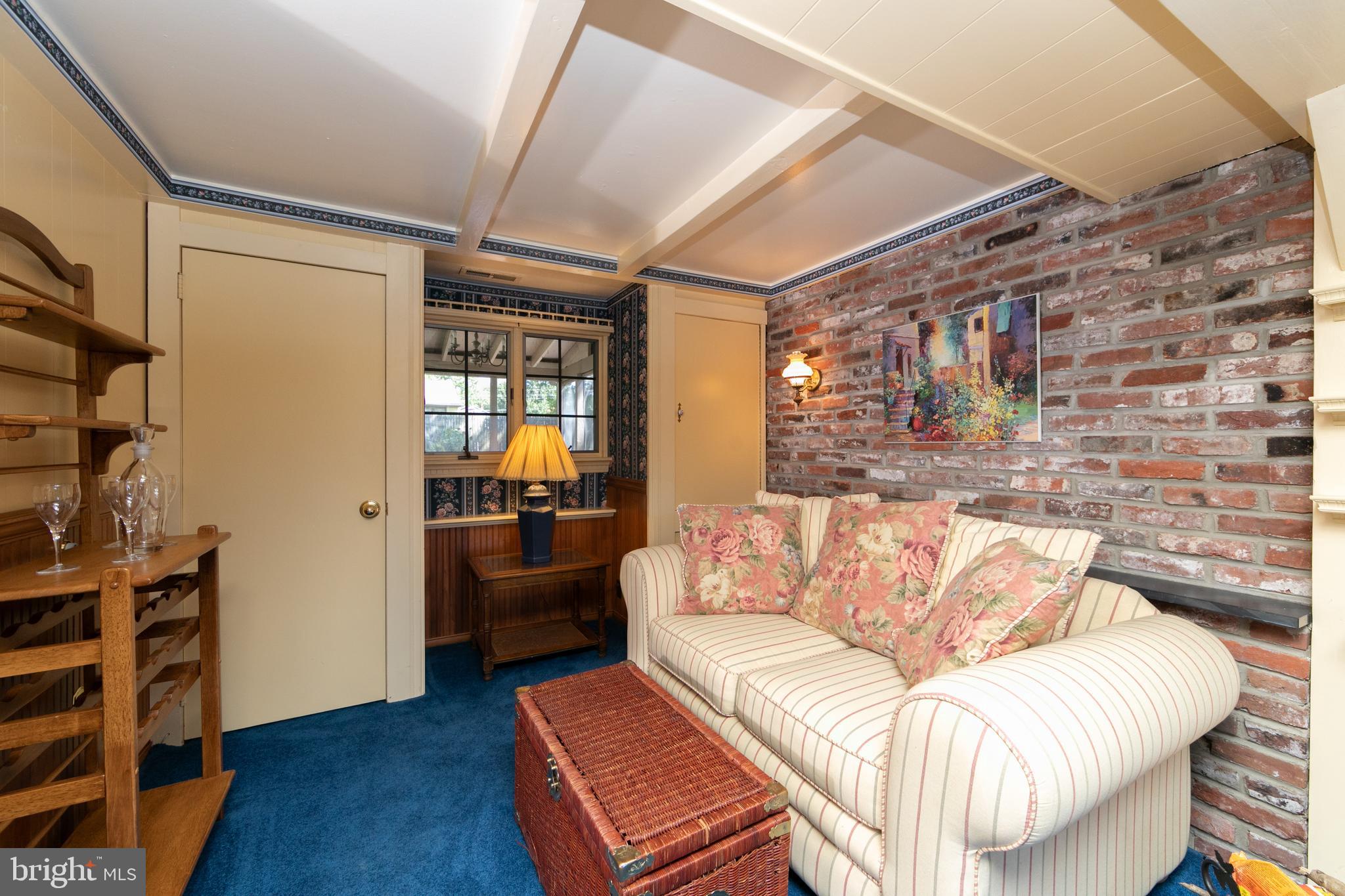 105 EVERGREEN ROAD