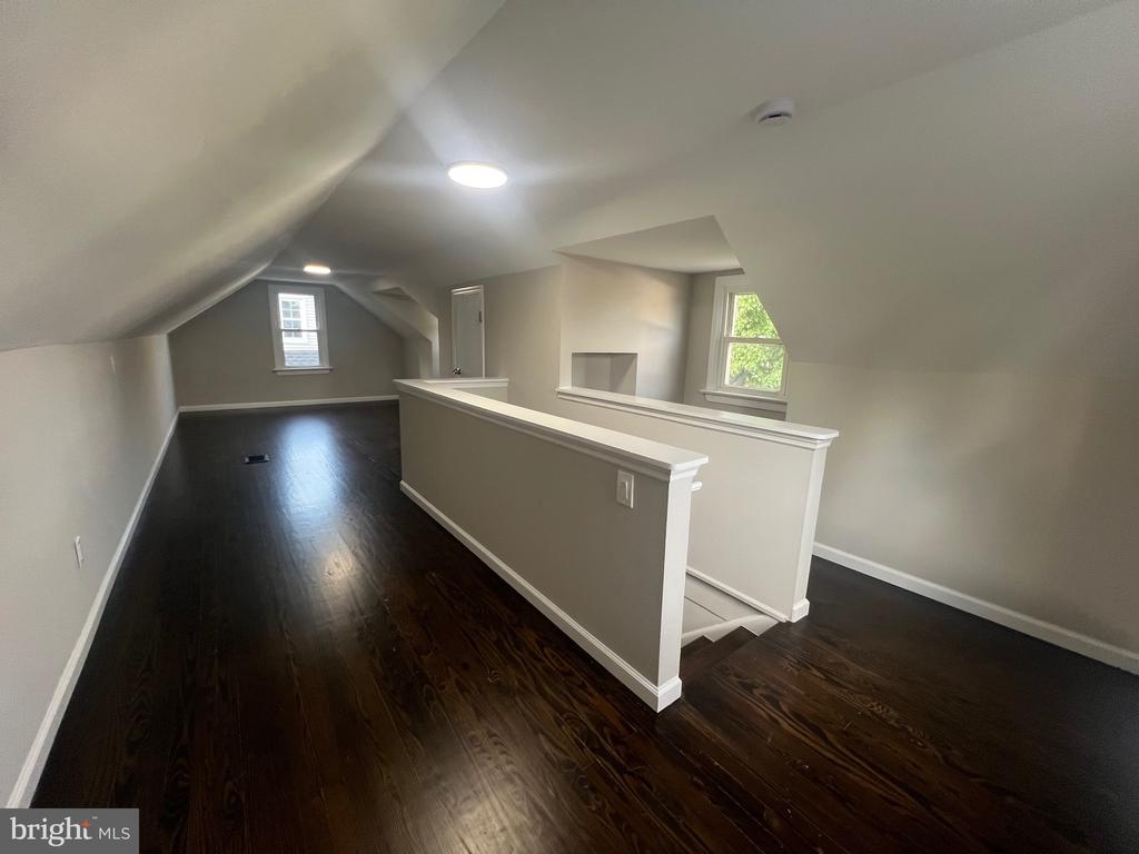 14 VAUGHN AVENUE