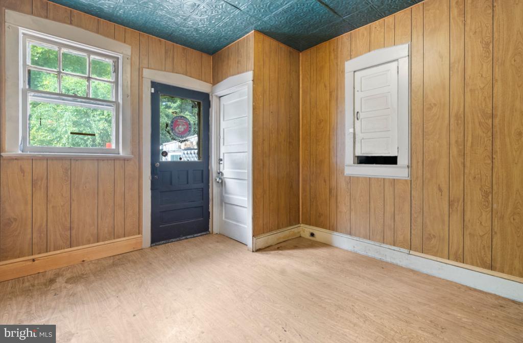 114 Park Ave