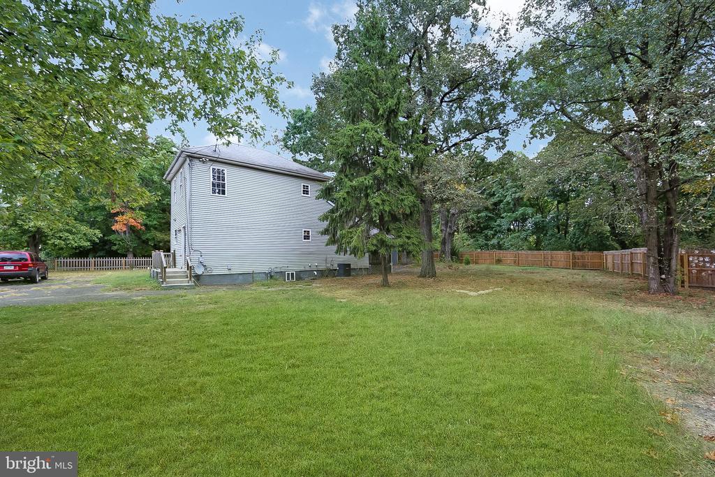 214 GARFIELD AVE.