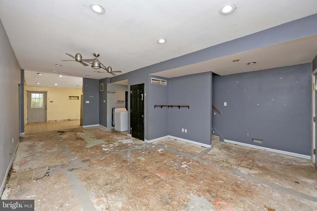 214 GARFIELD AVE.