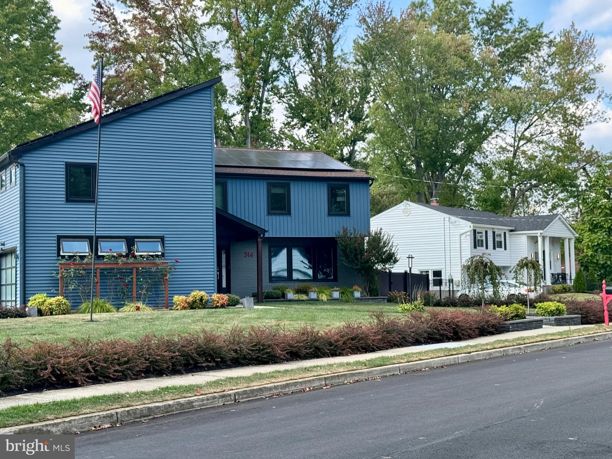 311 COLUMBIA BOULEVARD