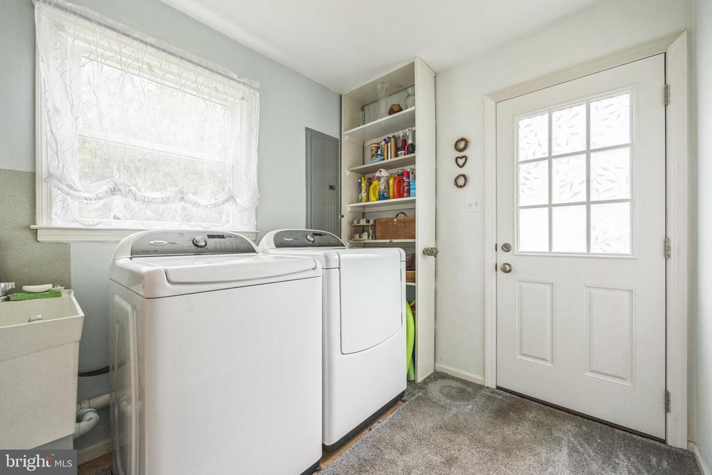 1132 HEARTWOOD DRIVE