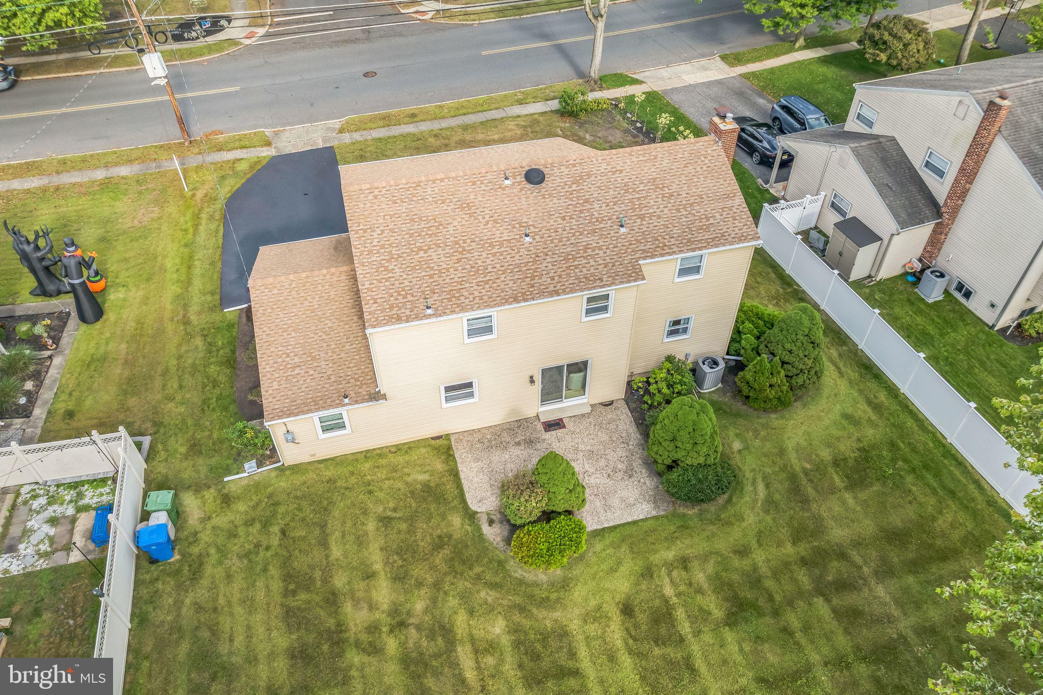 1132 HEARTWOOD DRIVE