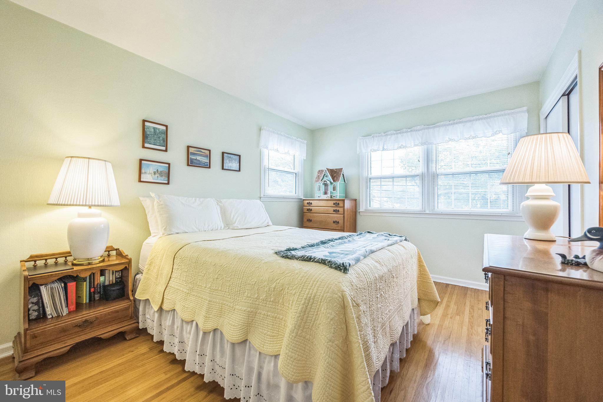 1132 HEARTWOOD DRIVE