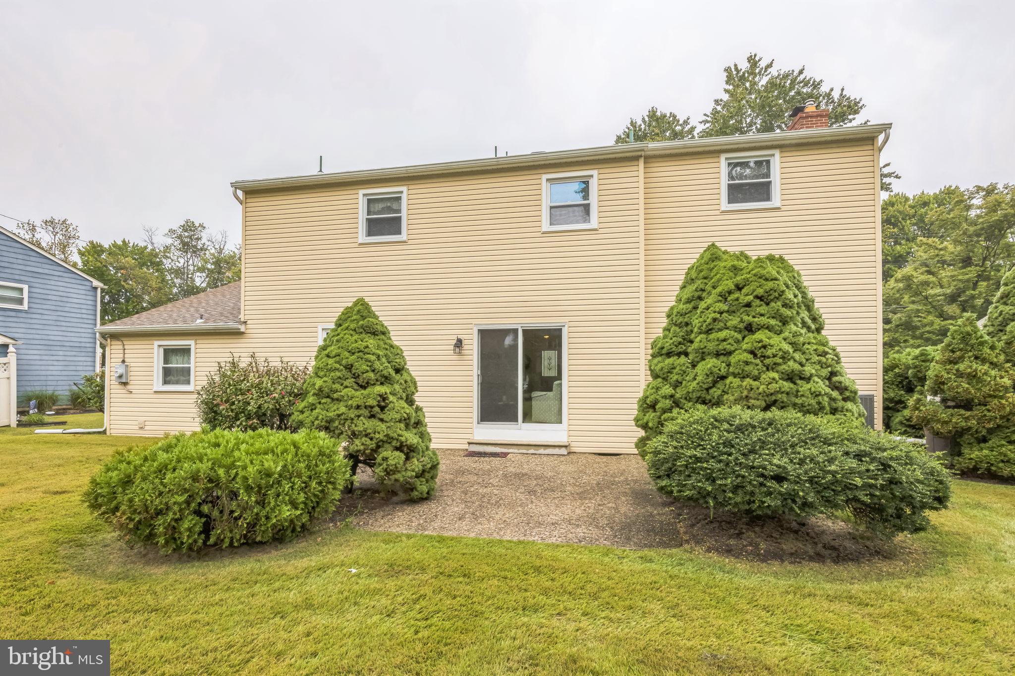 1132 HEARTWOOD DRIVE