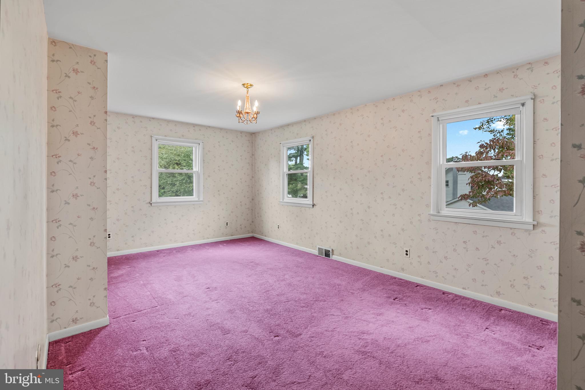219 Camden Ave