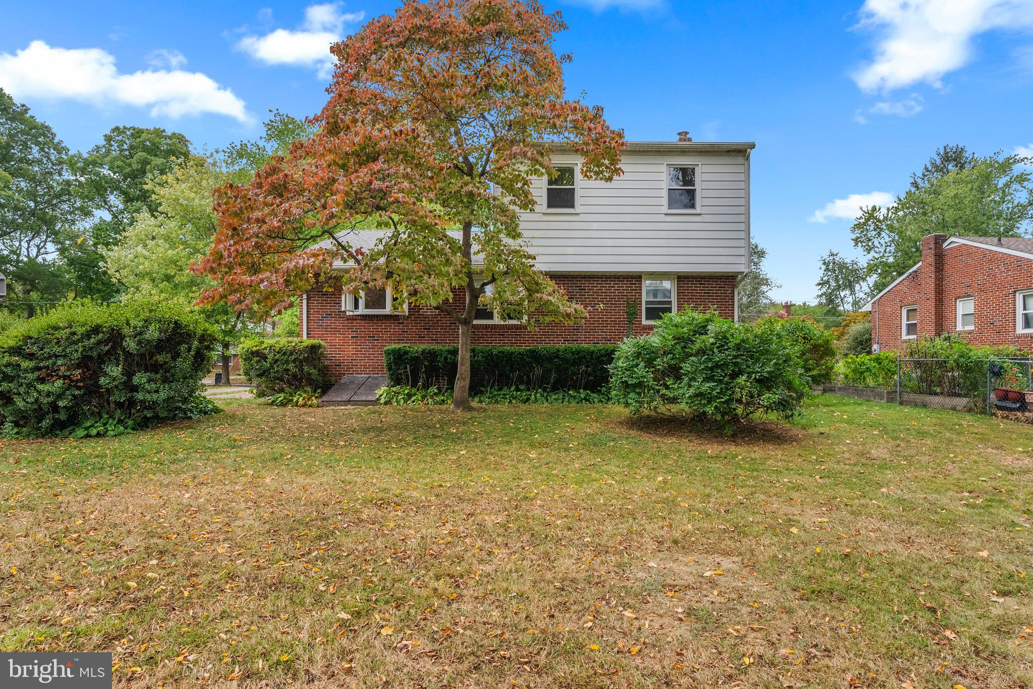 219 Camden Ave