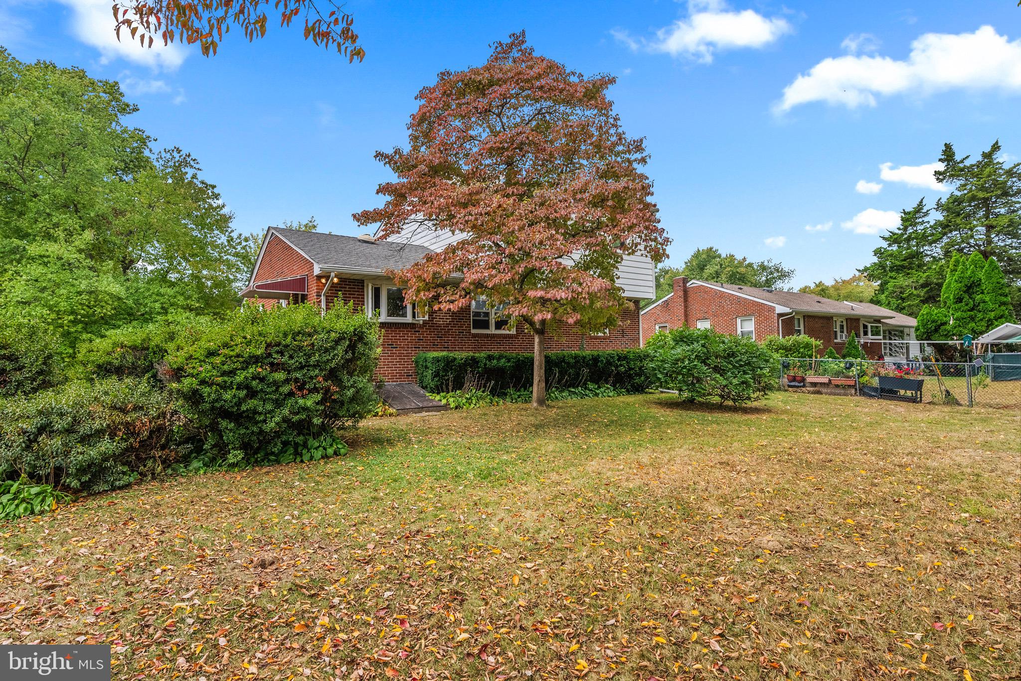 219 Camden Ave