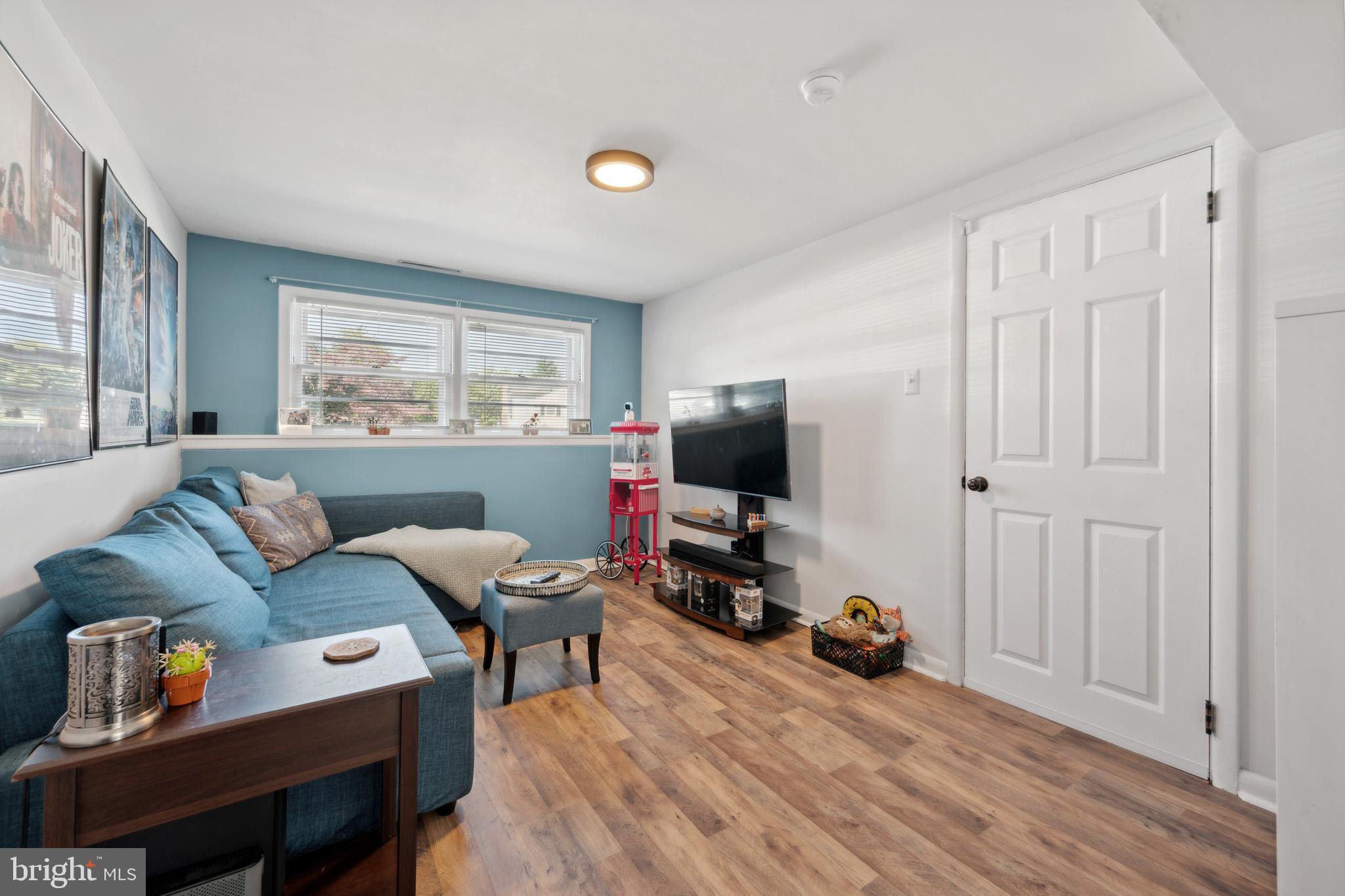 236 HILLCREST AVENUE