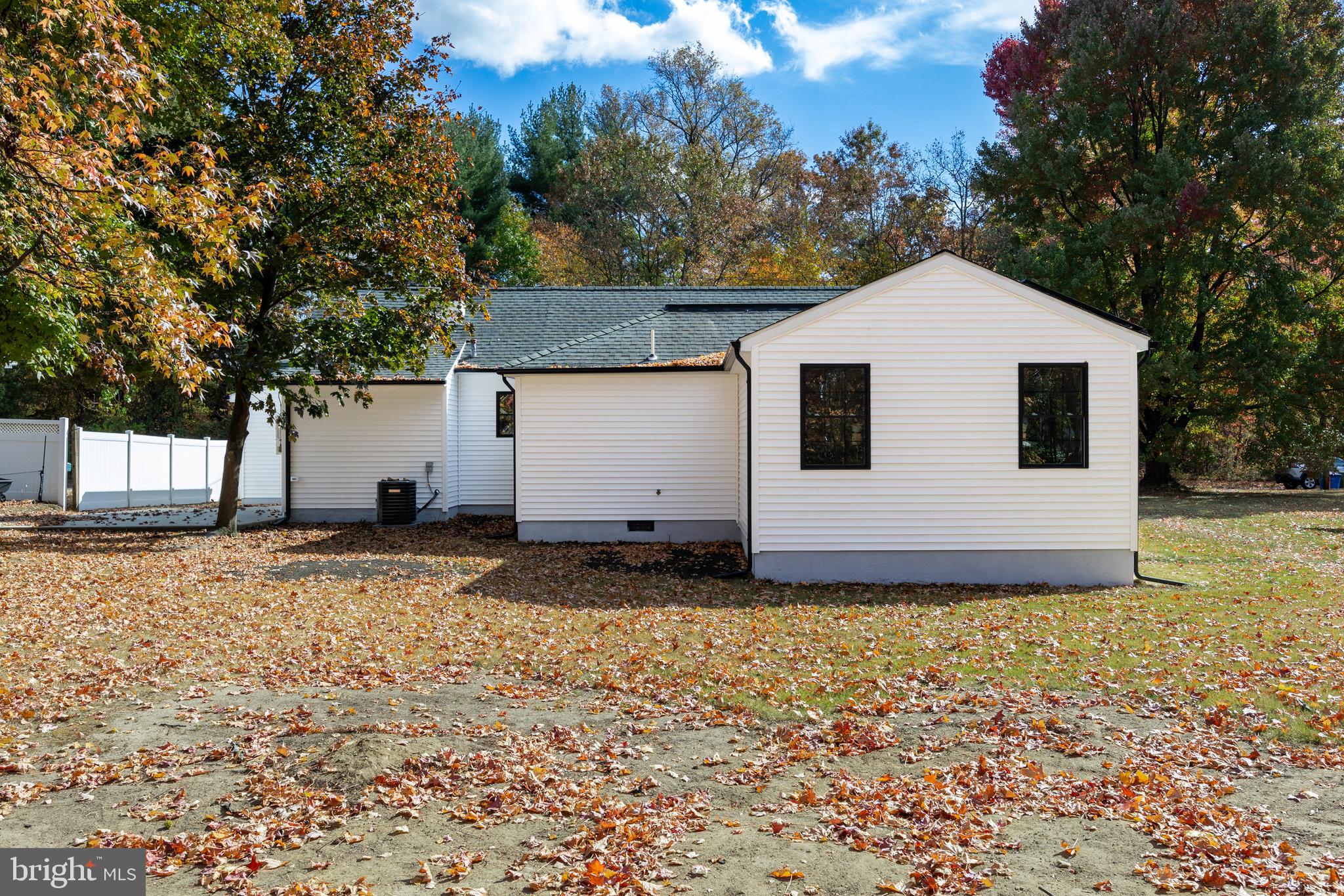 634 3rd Ave