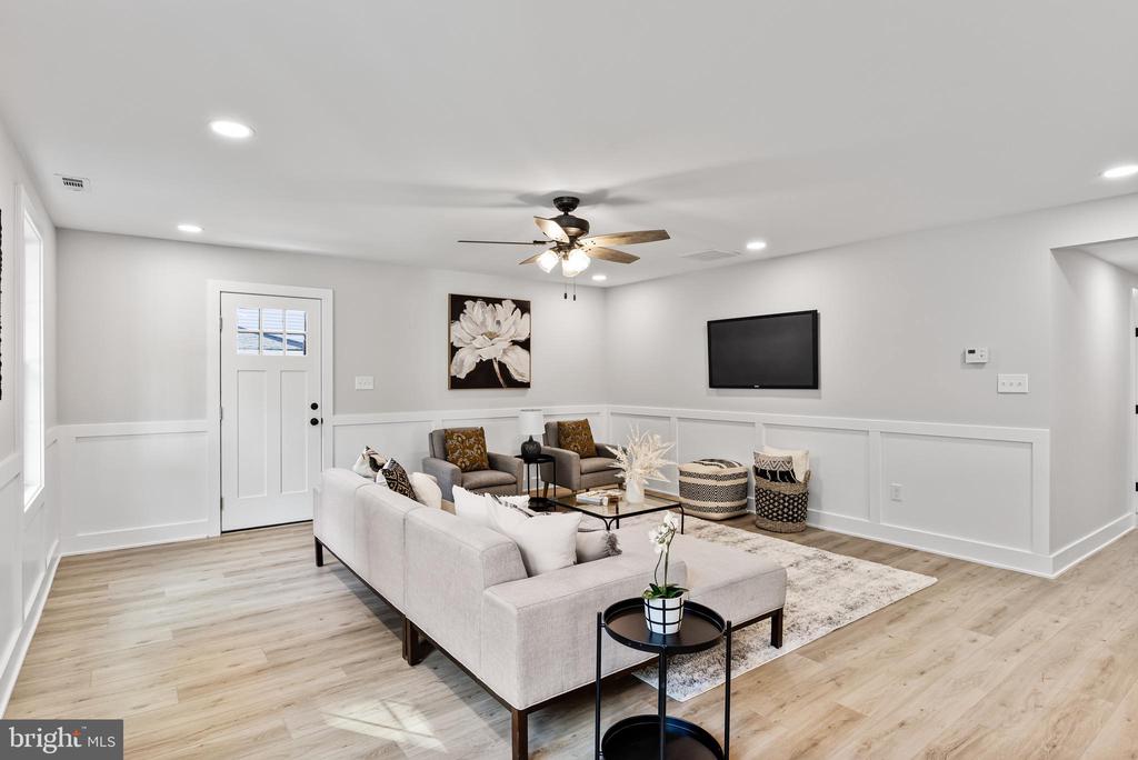 634 3rd Ave