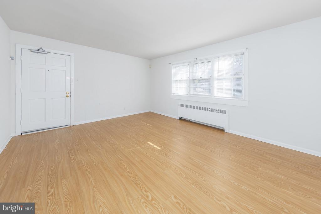 103 CHERRY PARKE A