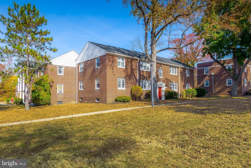 103 CHERRY PARKE A