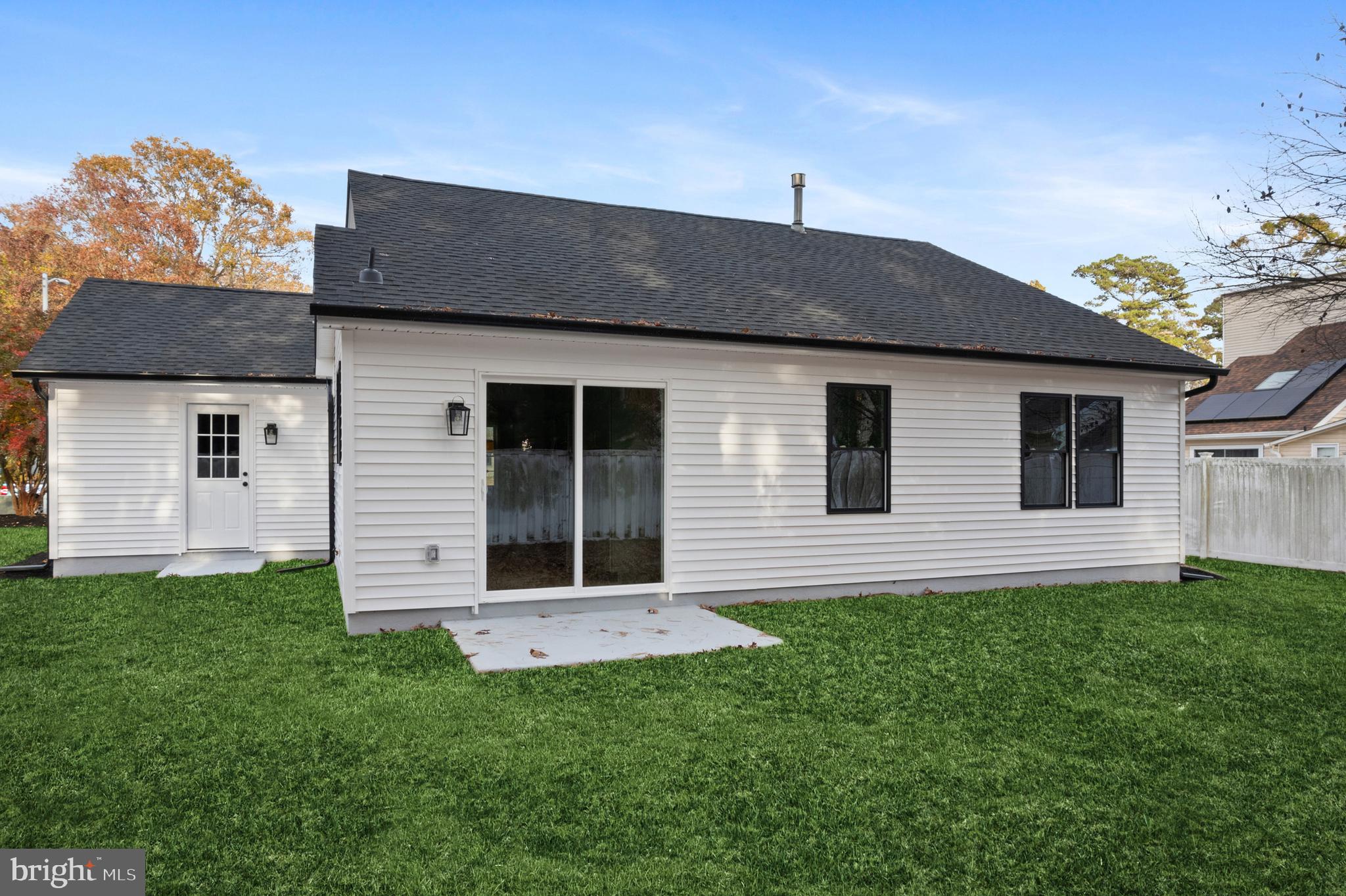 103 RAMBLEWOOD DRIVE