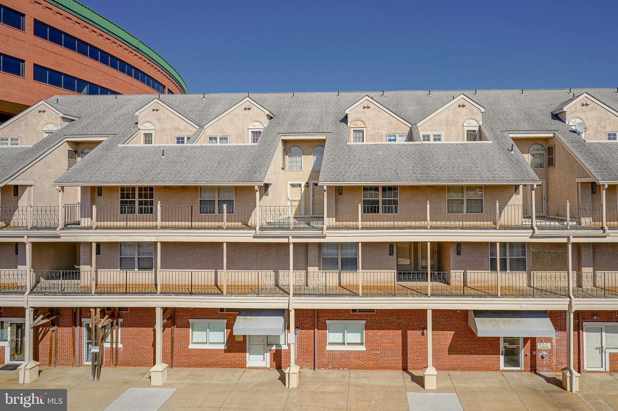 1037 MAIN STREET