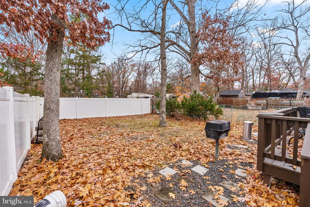 103 W Woodburn Ave