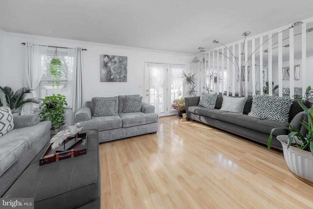 2504 ANDRIA COURT