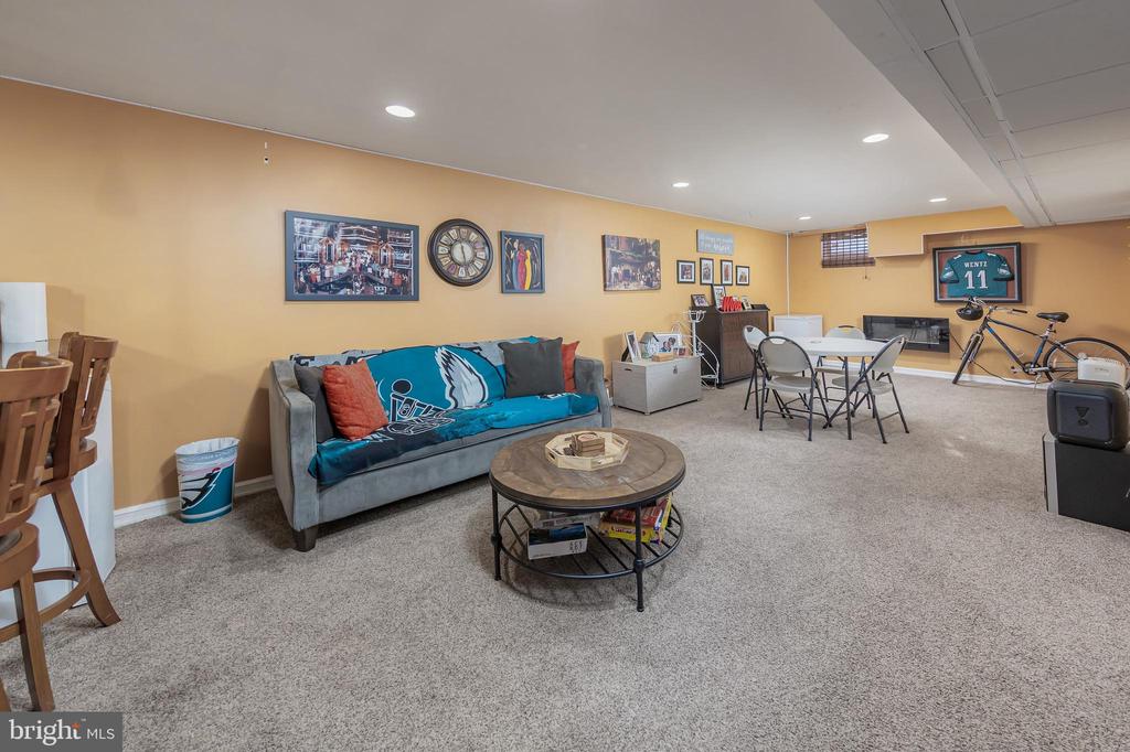 2504 ANDRIA COURT