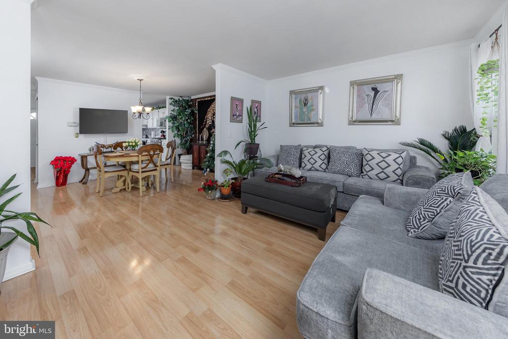2504 ANDRIA COURT