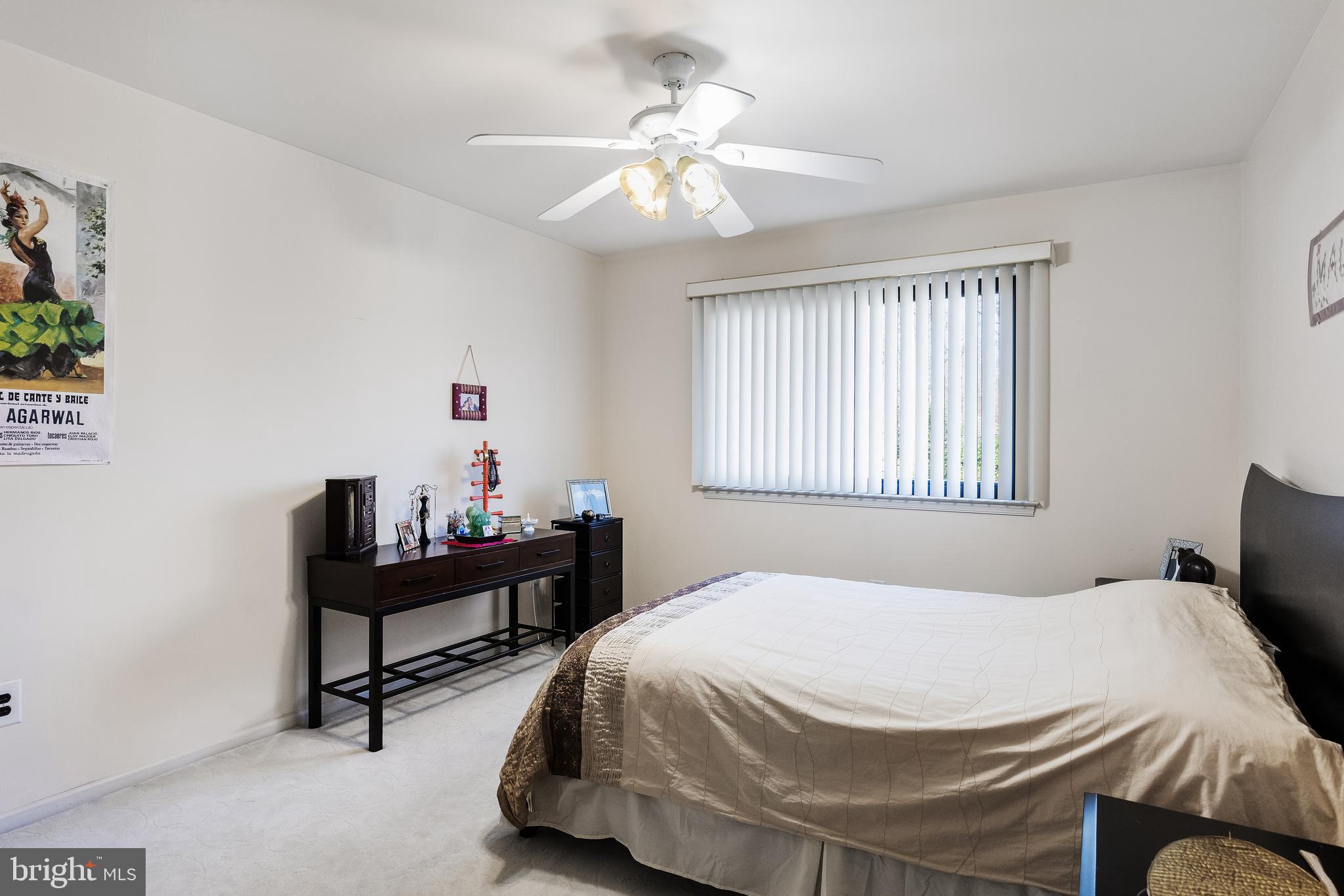 10 Rollingwood Dr
