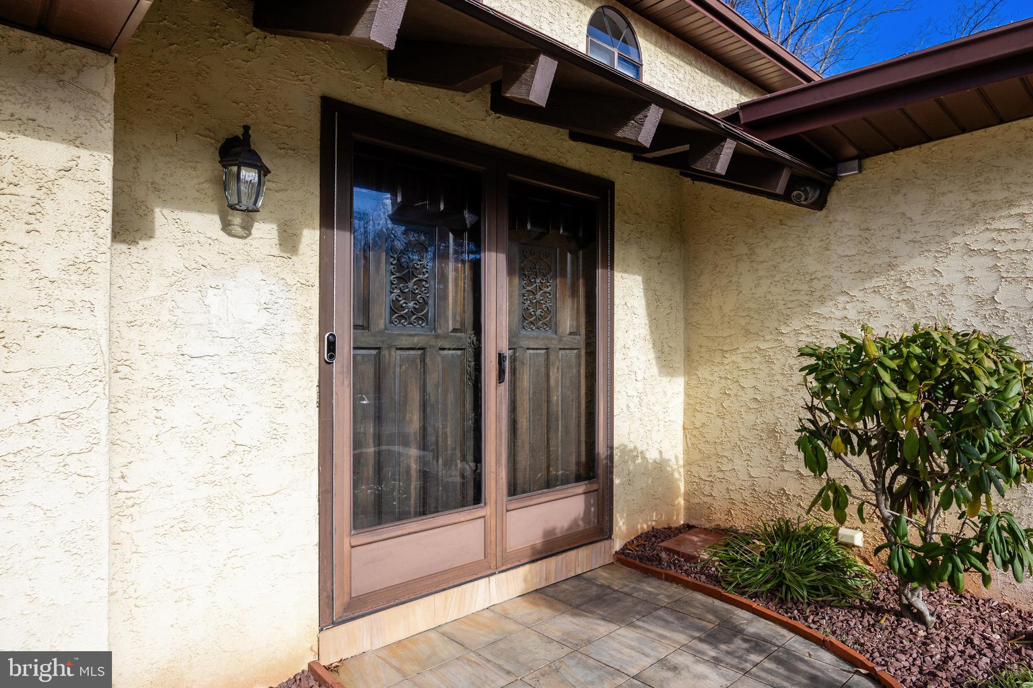 10 Rollingwood Dr
